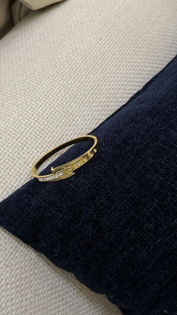 Bangle cartier